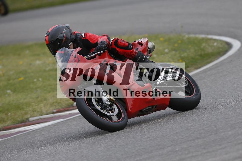 /09 19.04.2026  Caremotion get faster ADR/Gruppe rot/37